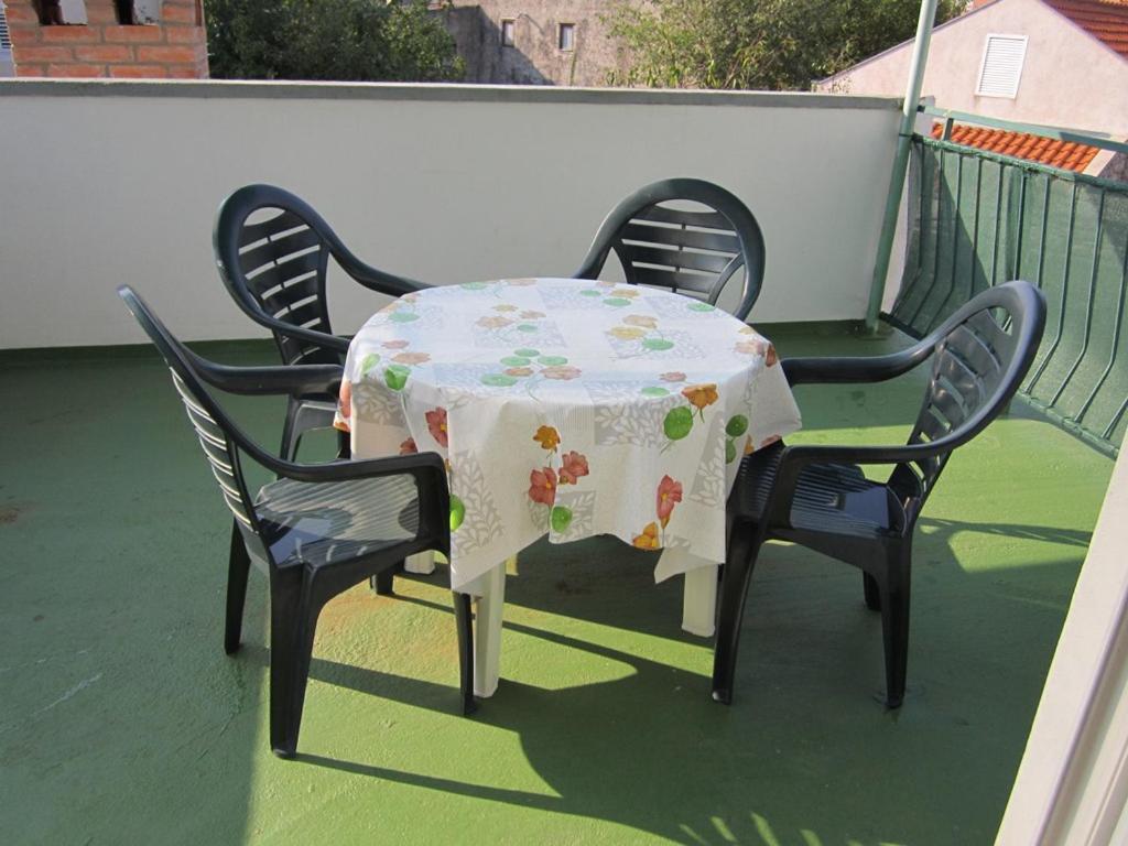 Apartmani Lukacic Biograd Na Moru Exterior foto