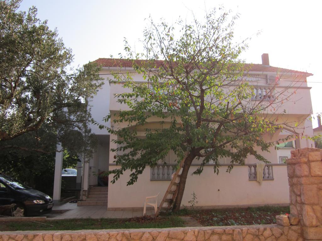 Apartmani Lukacic Biograd Na Moru Exterior foto